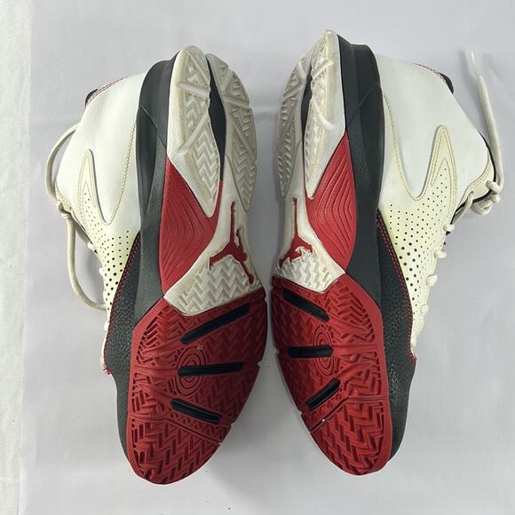 Vintage NIKE Men's Jordan Court Vision 99 White/Gym Red/Black Shoes size 8.5 - Picture 8 of 13